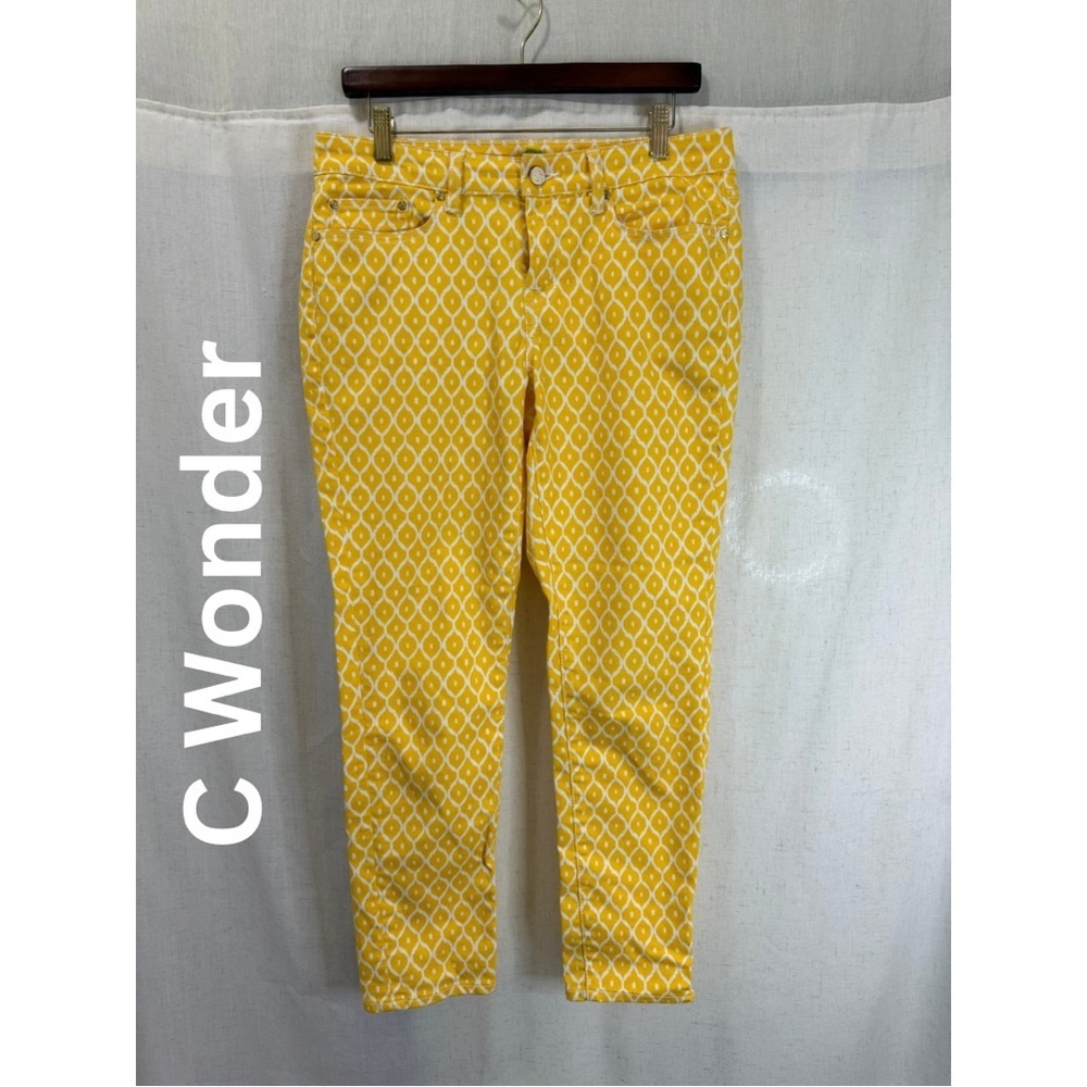 C. Wonder Yellow Diamond Patterned Ankle Jeans size 30
